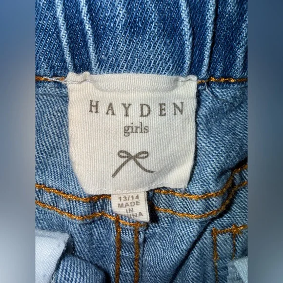 Excellent Condition Hayden Girls Distressed Sequin Denim Shorts size: 13/14 - Picture 8 of 11